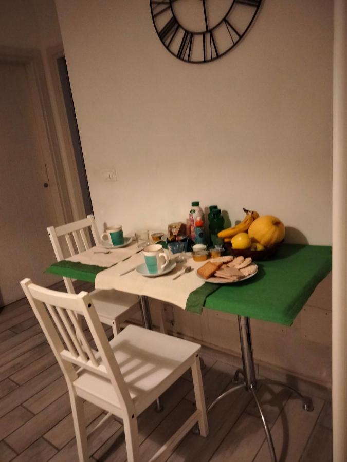 Casavacanzacentrale Privato Apartment Bologna Luaran gambar